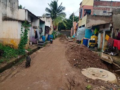 मूलभूत सुविधाओं को तरसता ईश्वर नगर