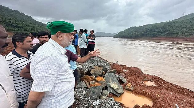 आईआरबी कंपनी के खिलाफ मामला दर्ज करने का आदेश