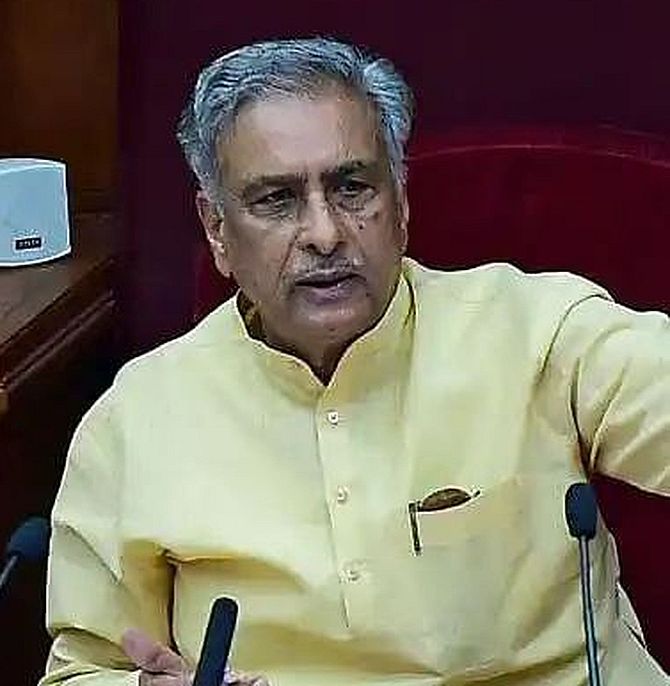 सभापति पद पर बने रहने का कोई मतलब नहीं है