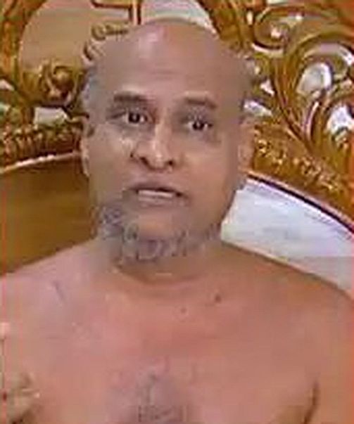 मांगें पूरी नहीं की तो बेंगलूरु के विधानसौधा के सामने सल्लेखन व्रत धारण करेंगे