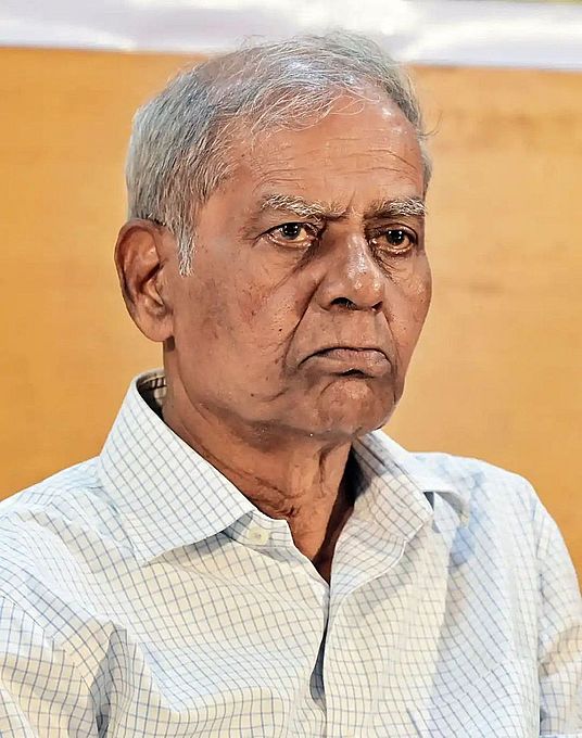अवैध कब्जा करने वालों के खिलाफ आपराधिक मामला दर्ज करें