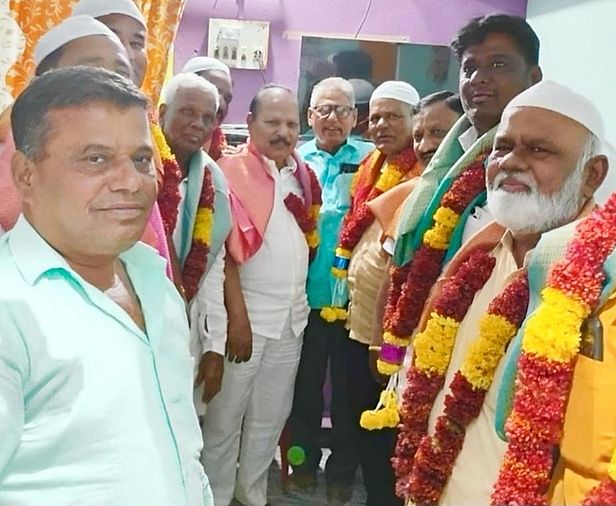 इफ्तार पार्टी का आयोजन, आपसी एकता का दिया संदेश