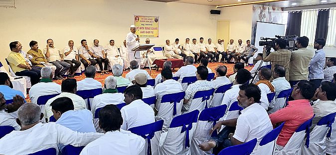 पंचमसाली समाज ट्रस्ट किसी पार्टी या व्यक्ति तक सीमित नहीं ...!