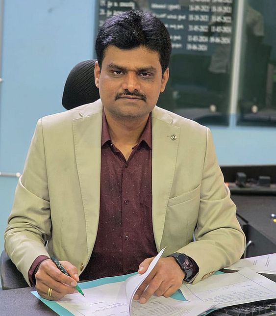 डॉ. ईश्वर उल्लागड्डी ने संभाला अतिरिक्त जिलाधिकारी का पदभार