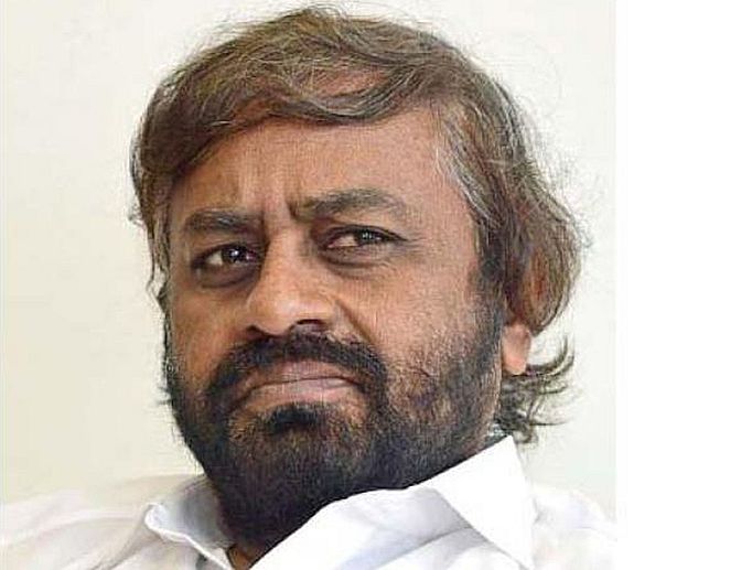 सोयाबीन के बीज को लेकर चिंता करने की जरूरत नहीं-ईश्वर खंड्रे
