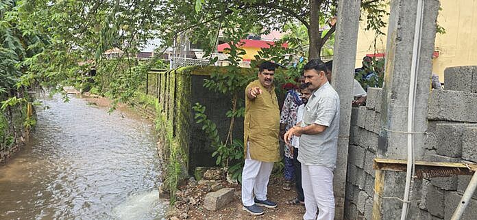 बरसात आपदा, विधायक ने लिया हालात का जायजा