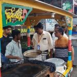 विभिन्न स्ट्रीट वेंडर्स का निरीक्षण किया
