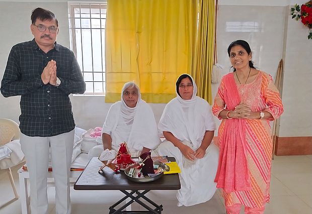 पारसमणि से भी अधिक शक्तिशाली है सत्संग