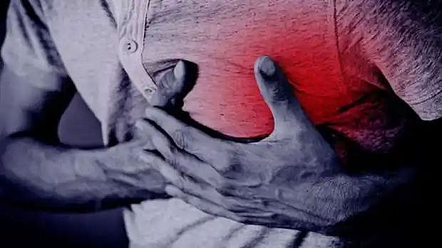 दिल का दौरा पड़ने से 4 और लोगों की मौत