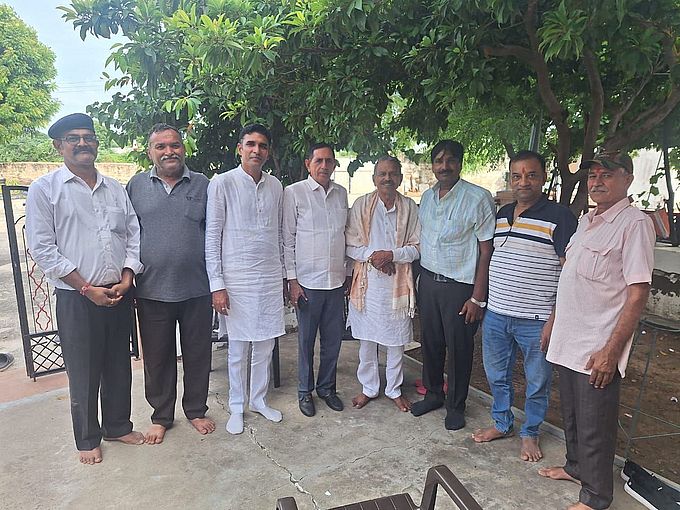जवाली स्टेशन पर ठहराव की मांग