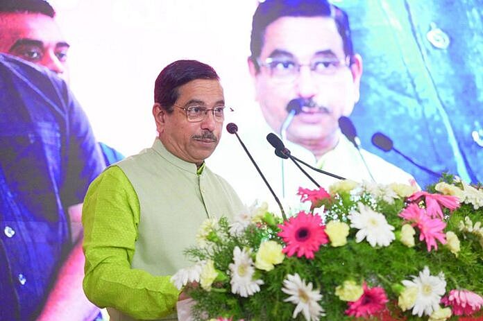 मुख्यमंत्री को सिगंदूर पुल उद्घाटन के लिए आमंत्रित किया