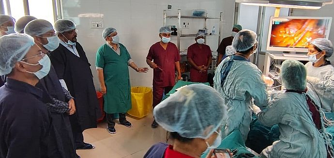 रिम्स अस्पताल में पहली बार सफलतापूर्वक की गई विशेष सर्जरी