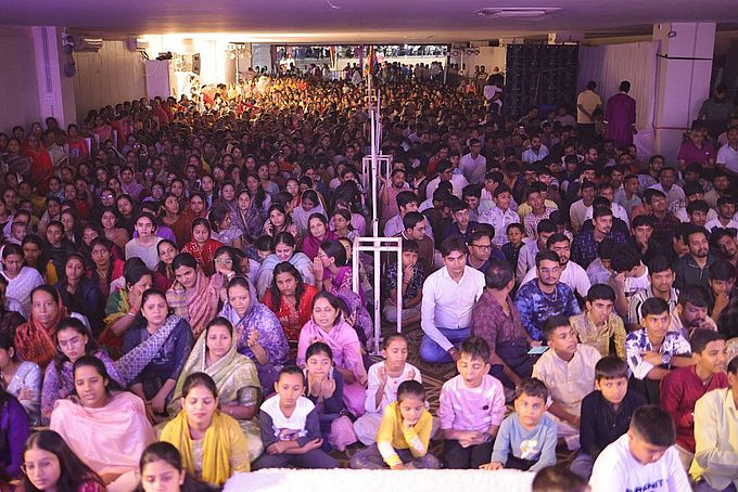 हर्षोल्लास से मनाया जा रहा नेमिनाथ भगवान का जन्म एवं दीक्षा कल्याणक महोत्सव