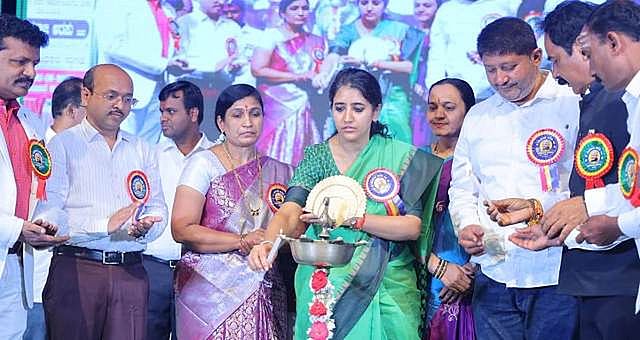 कल्याण कर्नाटक में धूमधाम से मनाई देवराज अर्स जयंती