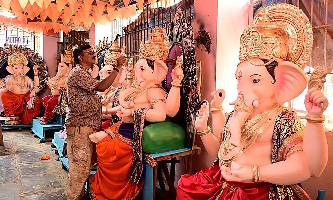 गणेशोत्सव की धूम में डूबा हुब्बल्ली, शहरभर में सुरक्षा के पुख्ता इंतजाम