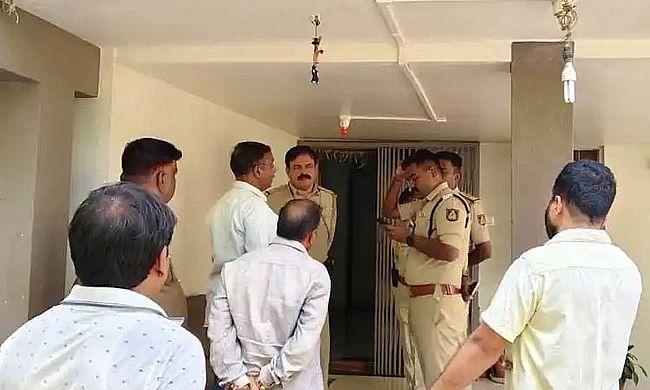 मुद्देबिहाल में न्यायाधीश के घर चोरी, लाखों का सामान पार