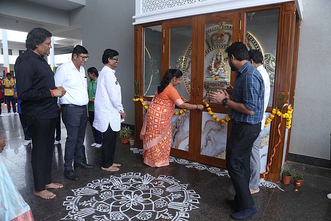 आर्यन्स पब्लिक स्कूल में सरस्वती मूर्ति प्रतिष्ठा समारोह