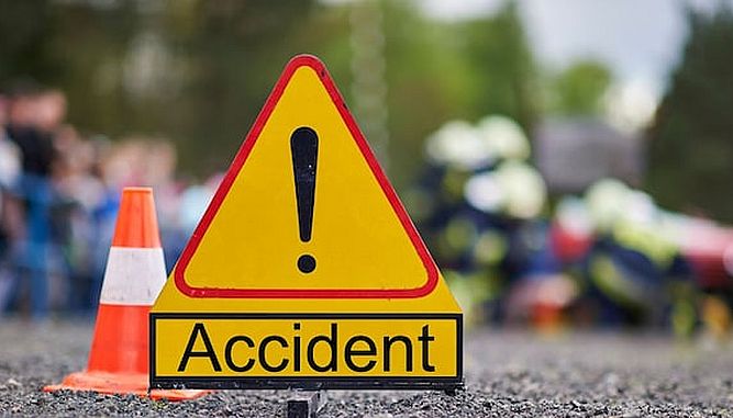 भीषण सड़क दुर्घटना : मुख्य पुजारी समेत दो की दर्दनाक मौत