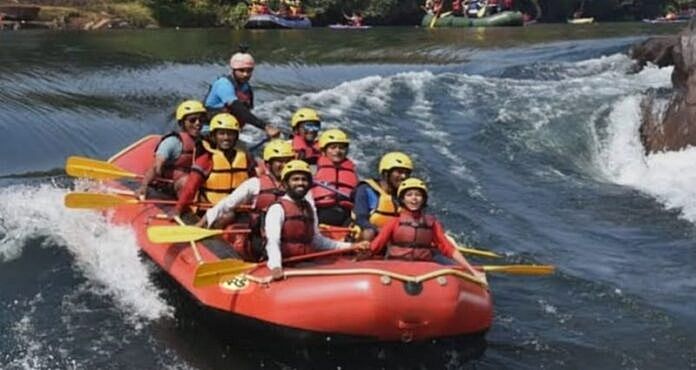 जल साहसिक खेलों को मंजूरी : पर्यटन में आई रौनक
