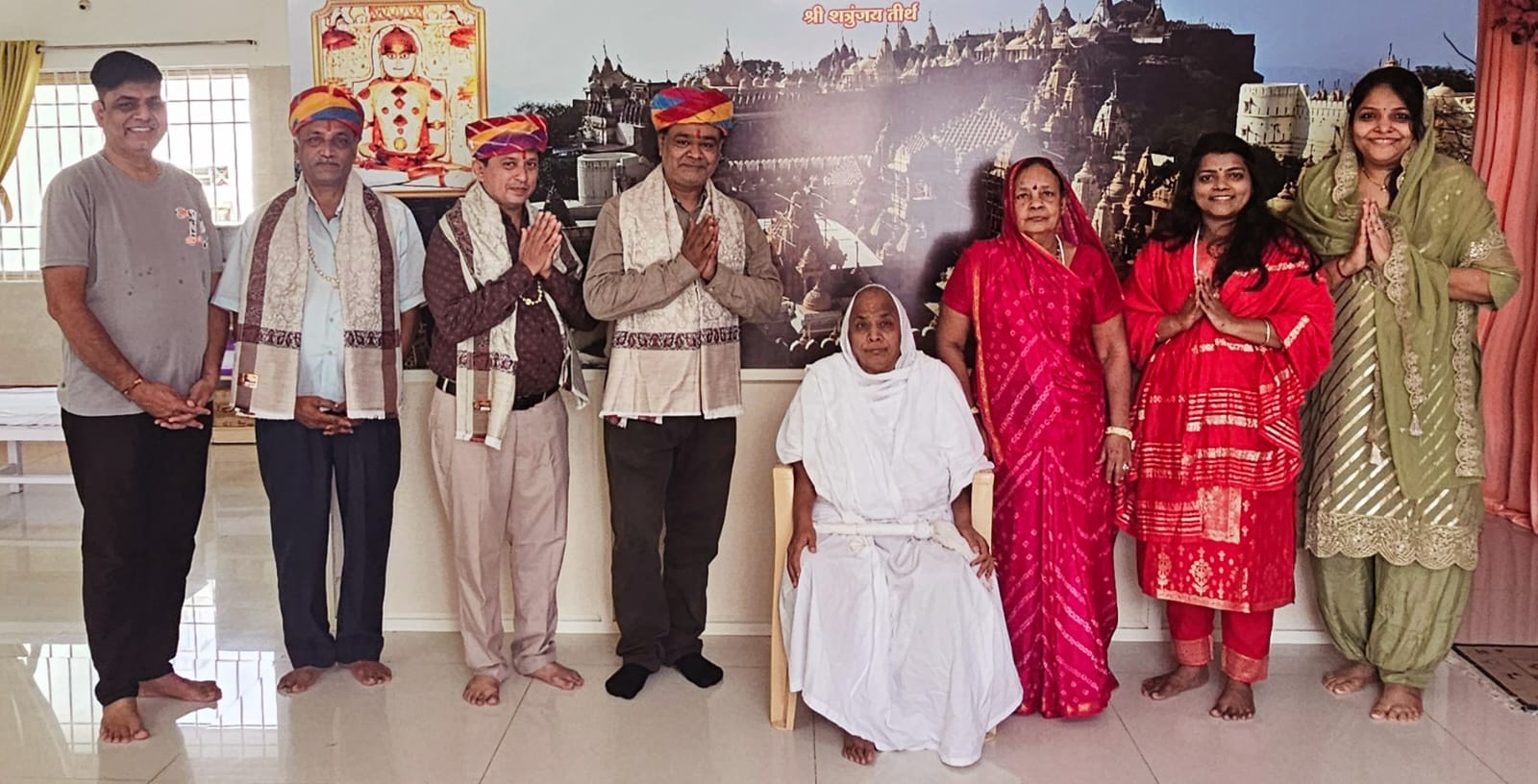 सुख की खोज अपने स्वभाव से करें