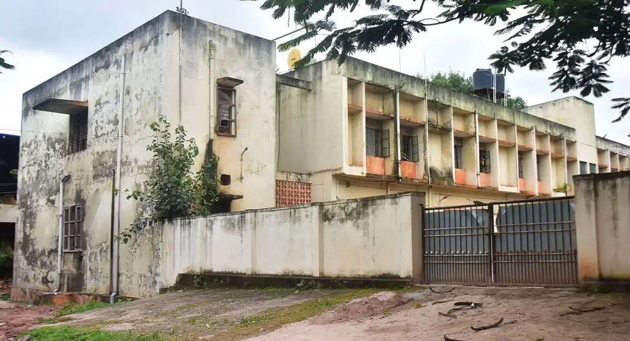 मनोरोगी बालिका गृह की इमारत जर्जर
