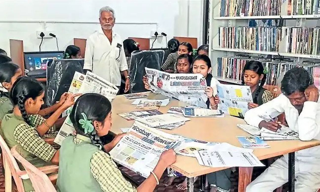 ज्ञान की ज्योति बना मुधोल ग्राम पंचायत पुस्तकालय