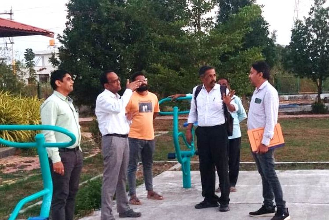 अब्बलगेरे पंचायत में स्वच्छता व सुविधाओं की समीक्षा