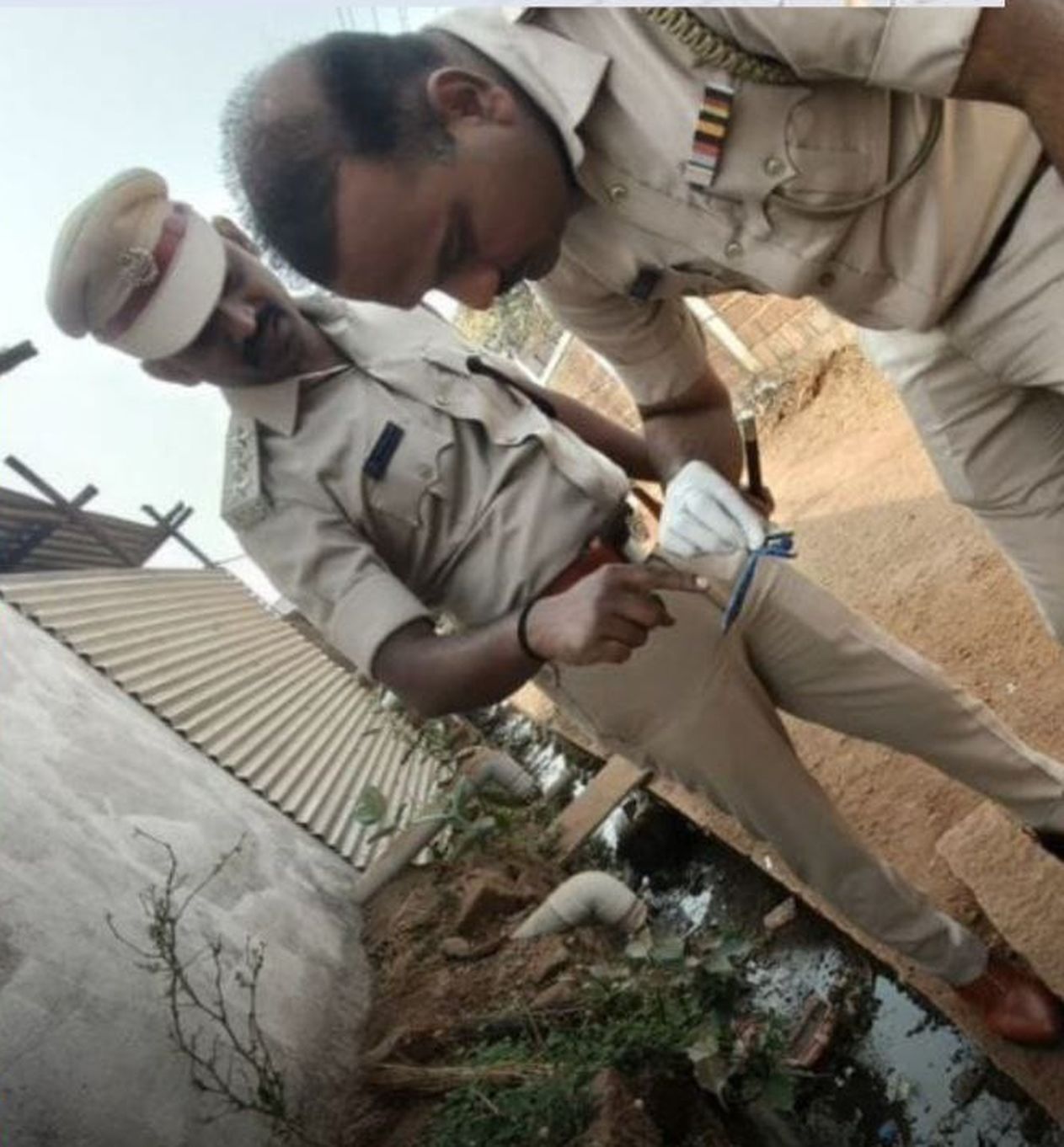 रहस्यमय विस्फोट, आठ लोग घायल