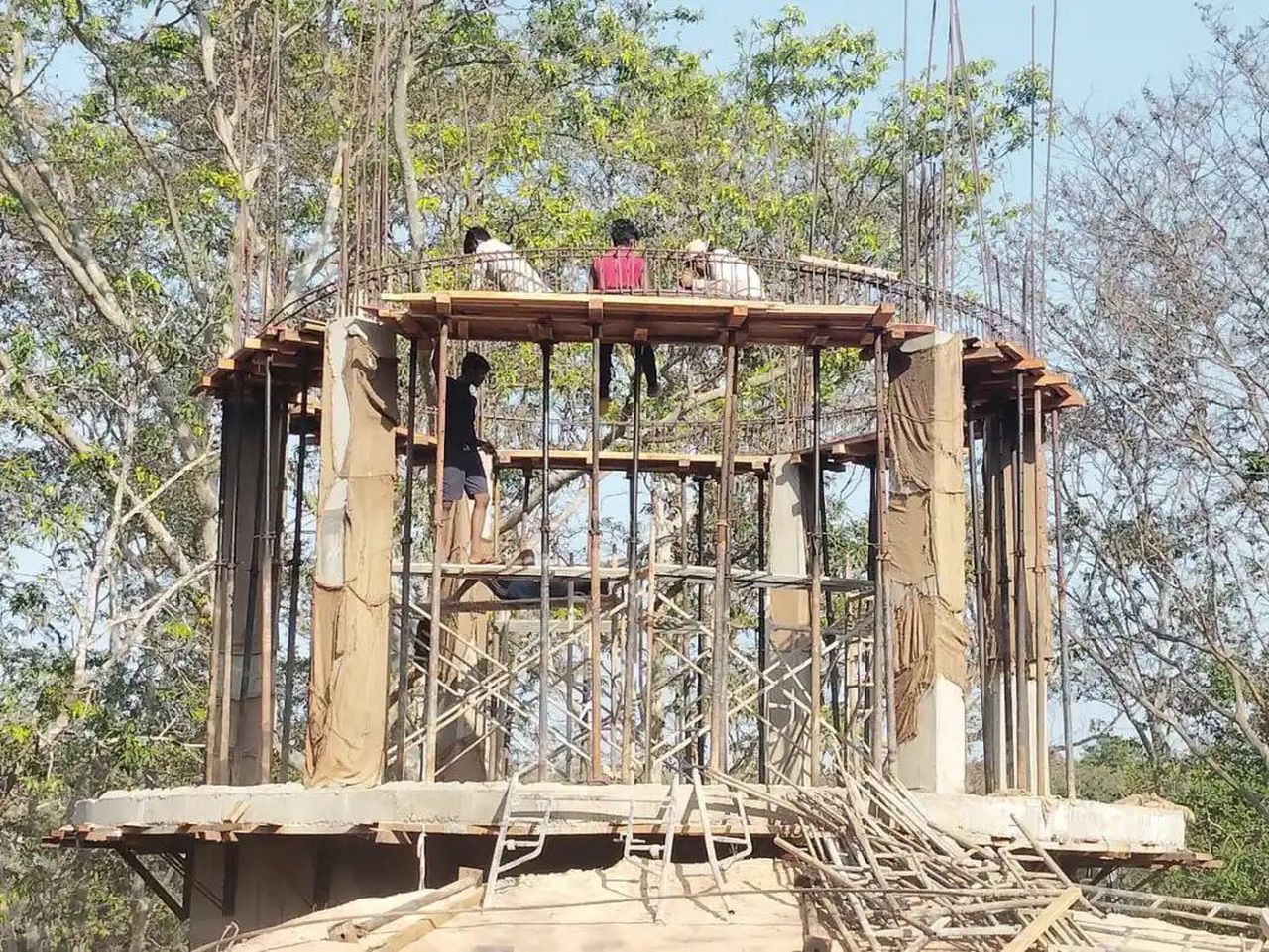 अंकोला में 34 करोड़ रुपए की बहुग्राम पेयजल योजना अधर में