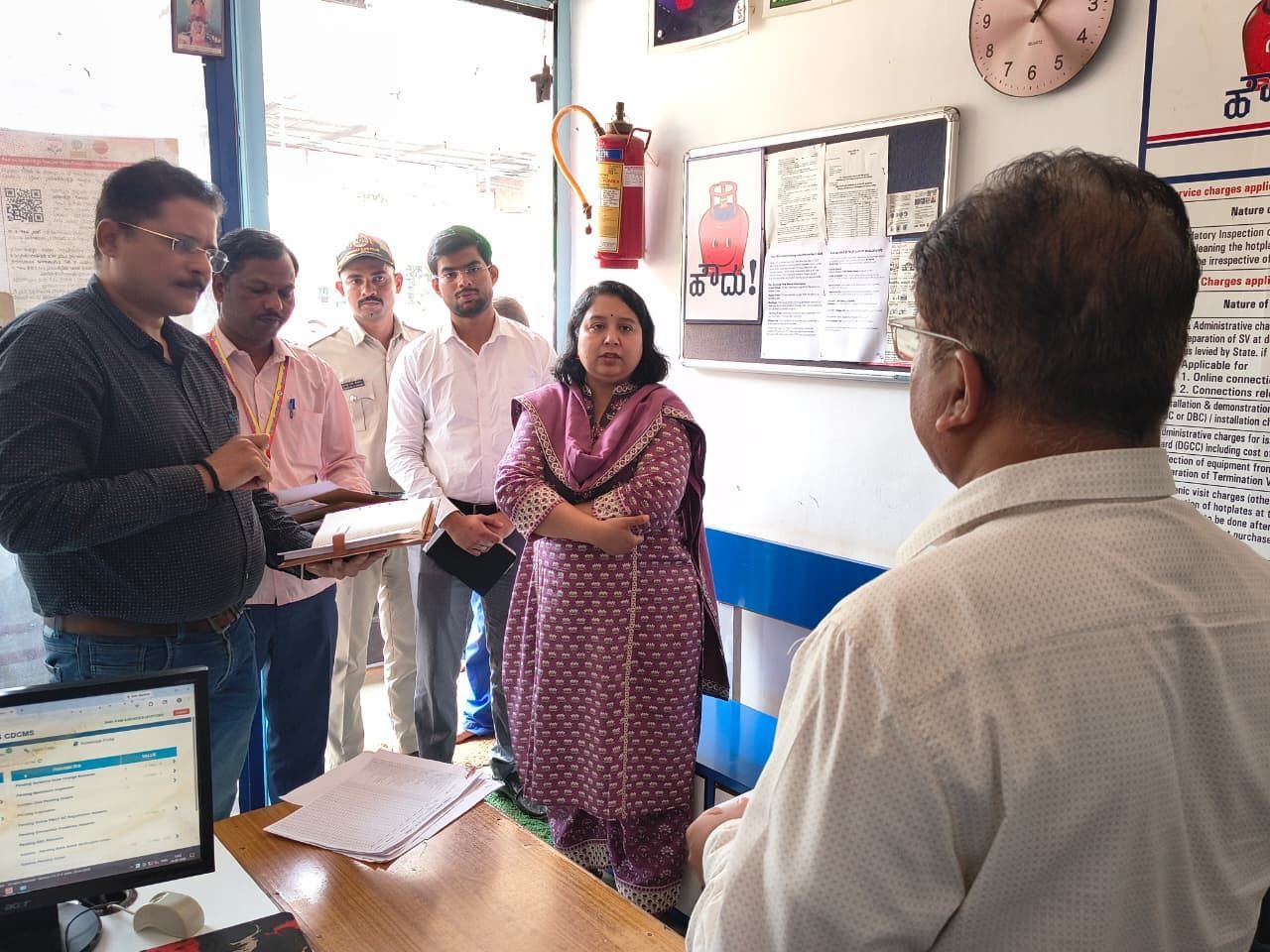 धारवाड़ में रसोई गैस की कमी नहीं, अफवाहों से दूर रहें