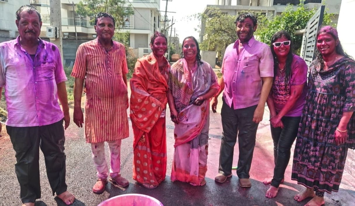 रंगोत्सव में सराबोर हुआ इलकल