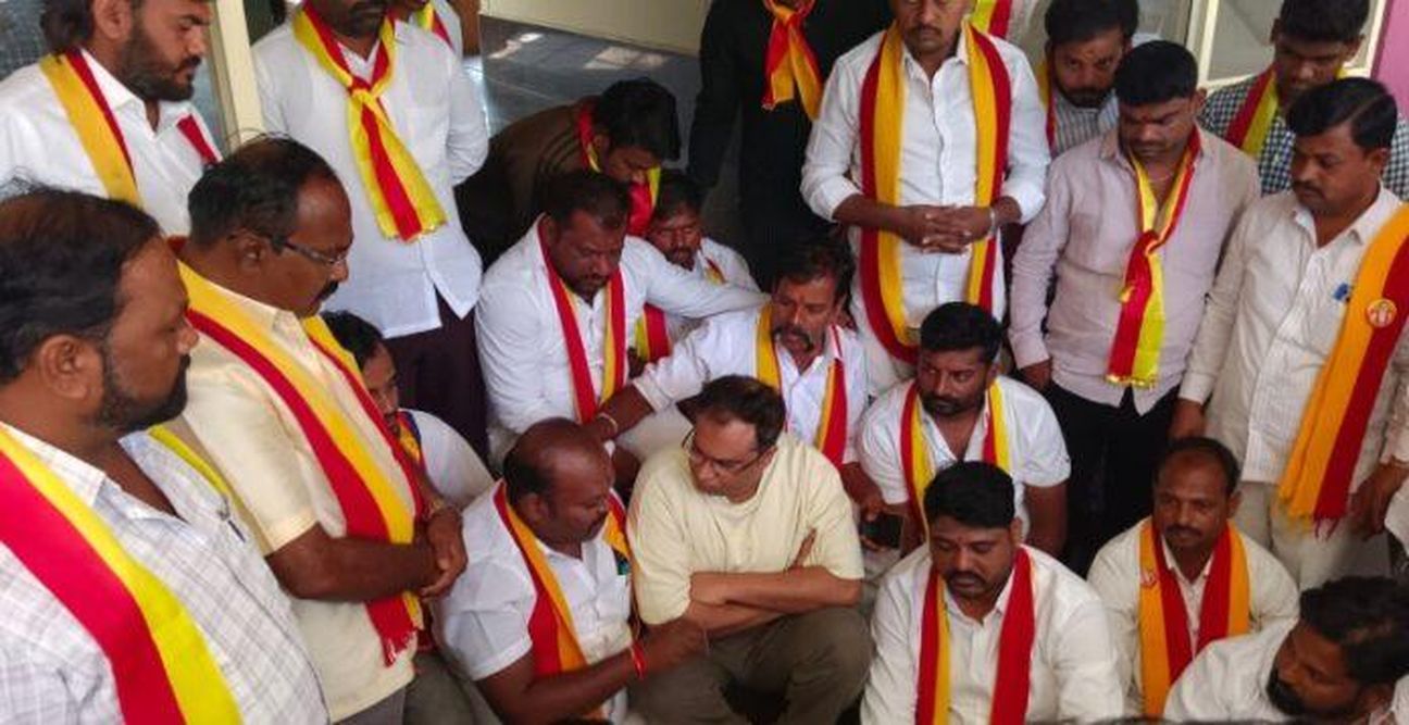 रेलवे परीक्षा में कन्नड़ की अनदेखी पर हुब्बल्ली में विरोध, परीक्षा रद्द