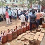 गैस सिलेंडर की किल्लत से होटल व्यवसाय प्रभावित