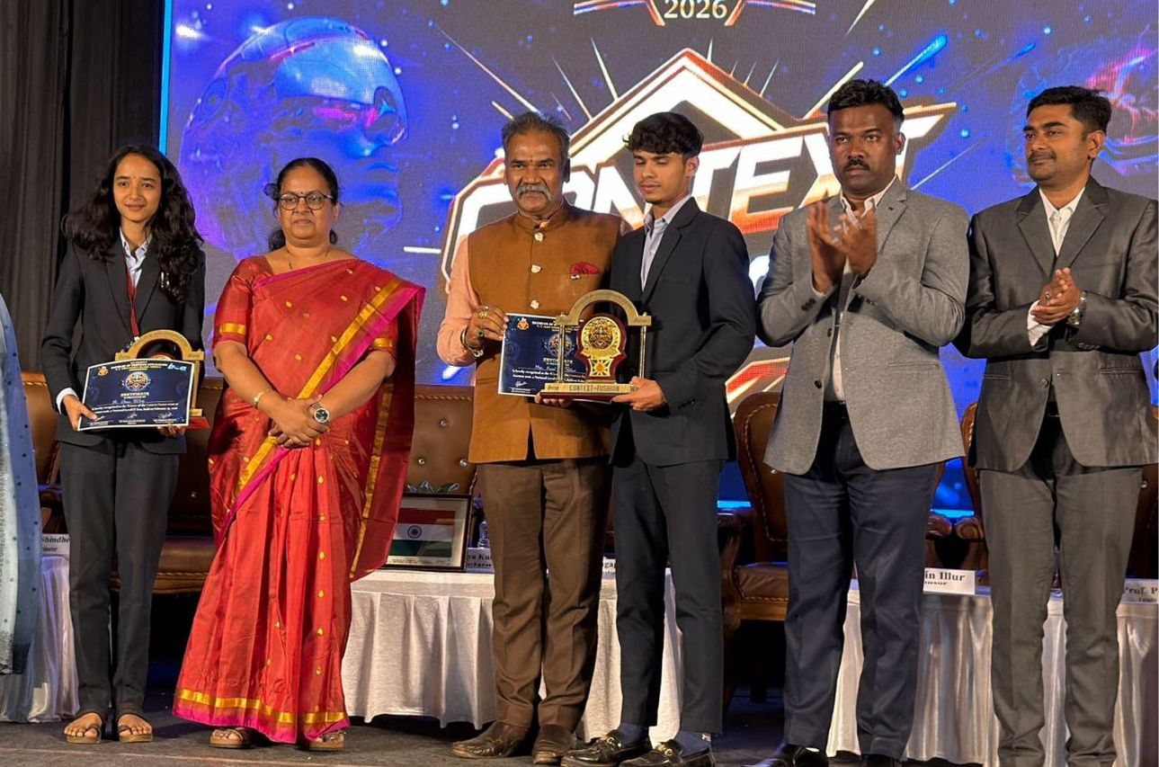 "नई सोच को अपनाएं" : डॉ. प्रसाद का आह्वान