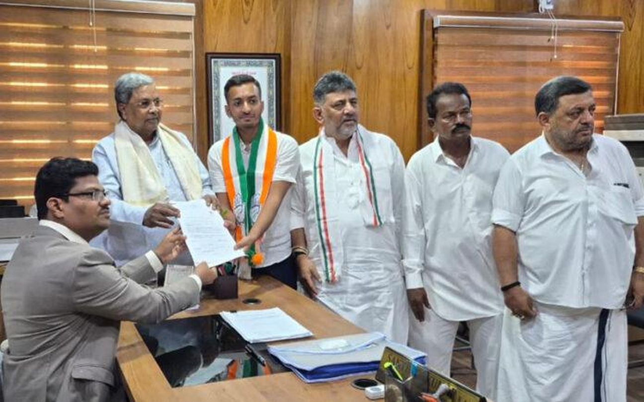 दावणगेरे-बागलकोट उपचुनाव में नामांकन का घमासान