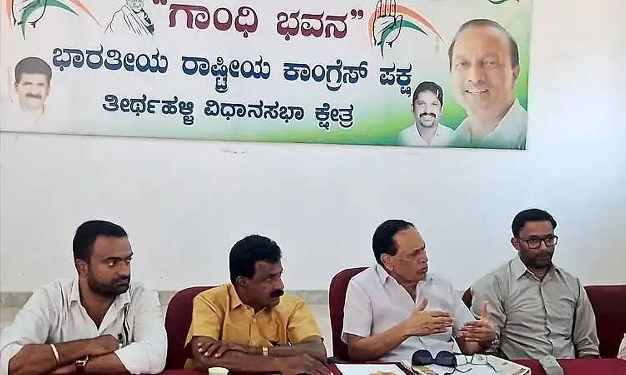 गैस व तेल कीमतों पर केंद्र सरकार पर किम्मने रत्नाकर का हमला