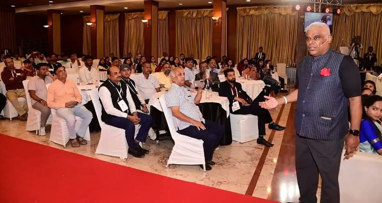 उत्तर कर्नाटक के विकास में हर नागरिक की भूमिका जरूरी : आशिष विद्यार्थी