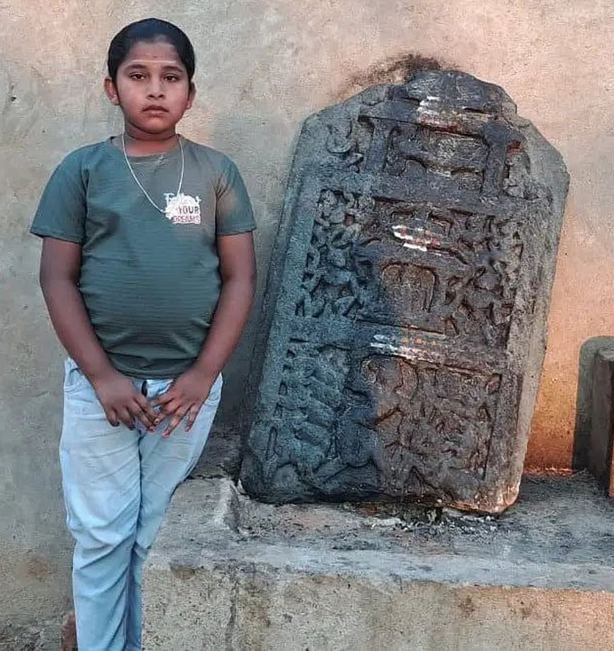 9वीं की छात्रा ने खोजा ऐतिहासिक ‘वीरगल्लु’