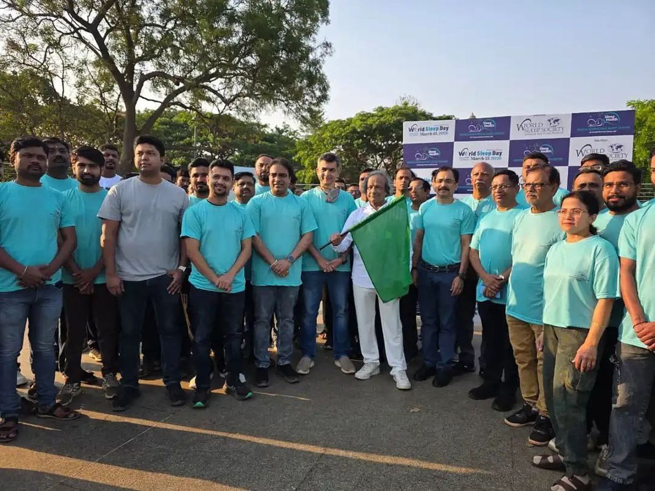 वॉकथॉन के साथ मनाया विश्व निद्रा दिवस