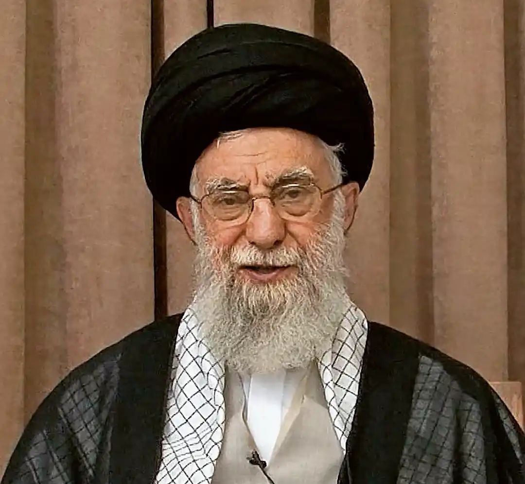 ईरान के पूर्व सर्वोच्च नेता की अंतिम संस्कार में देरी