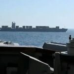 होर्मुज जलडमरूमध्य में टकराव: अमेरिकी नौसेना ने ईरानी जहाज रोका