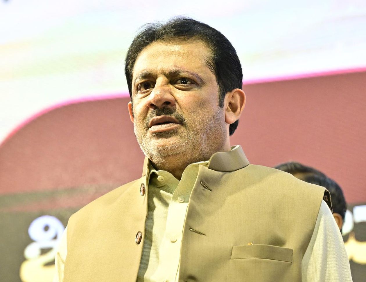 सिद्धरामय्या की बढ़ती लोकप्रियता से कुमारस्वामी असहज