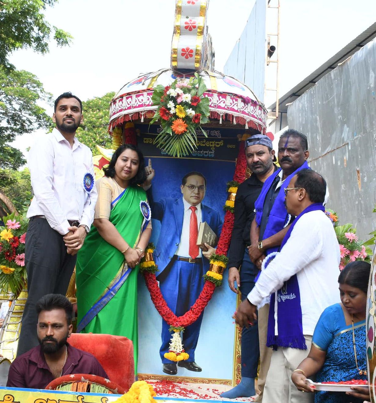 आंबेडकर जयंती पर भव्य शोभायात्रा