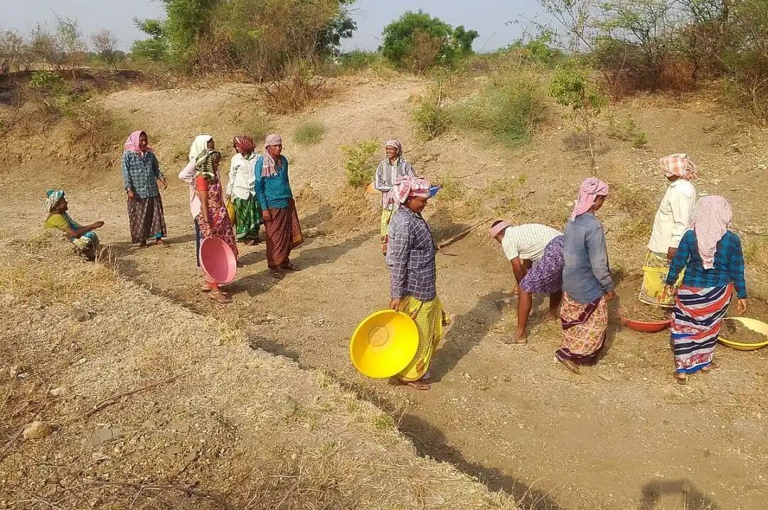 मनरेगा संकट: काम ठप, मजदूर बेरोजगार