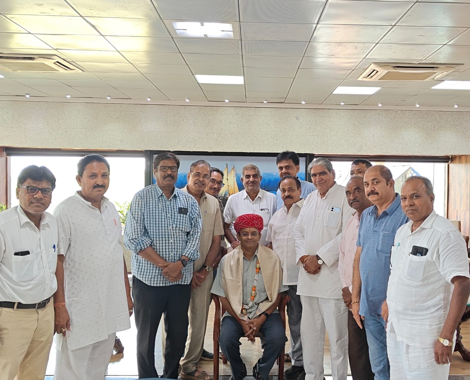 यात्रियों से जुड़े मुद्दों पर की चर्चा