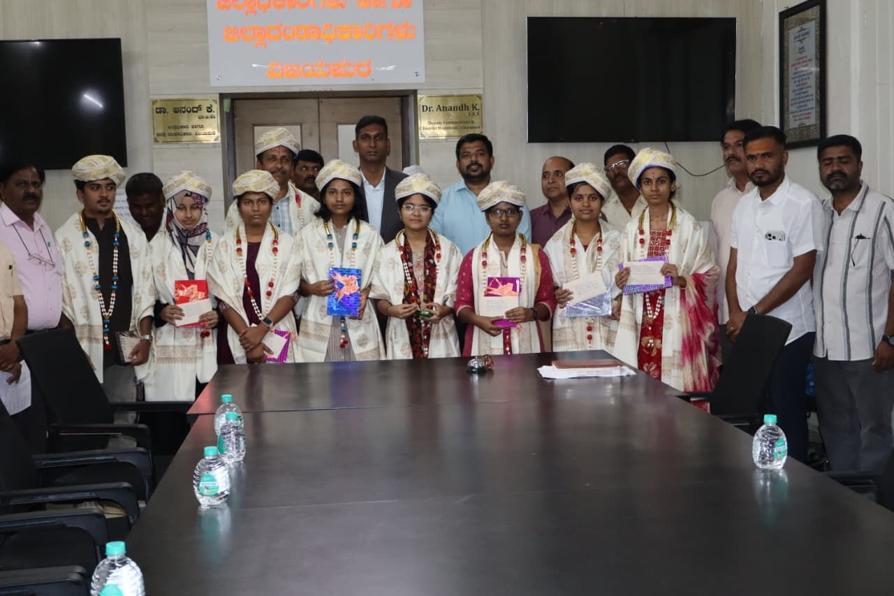 निरंतर अध्ययन से ही मिलती है सफलता