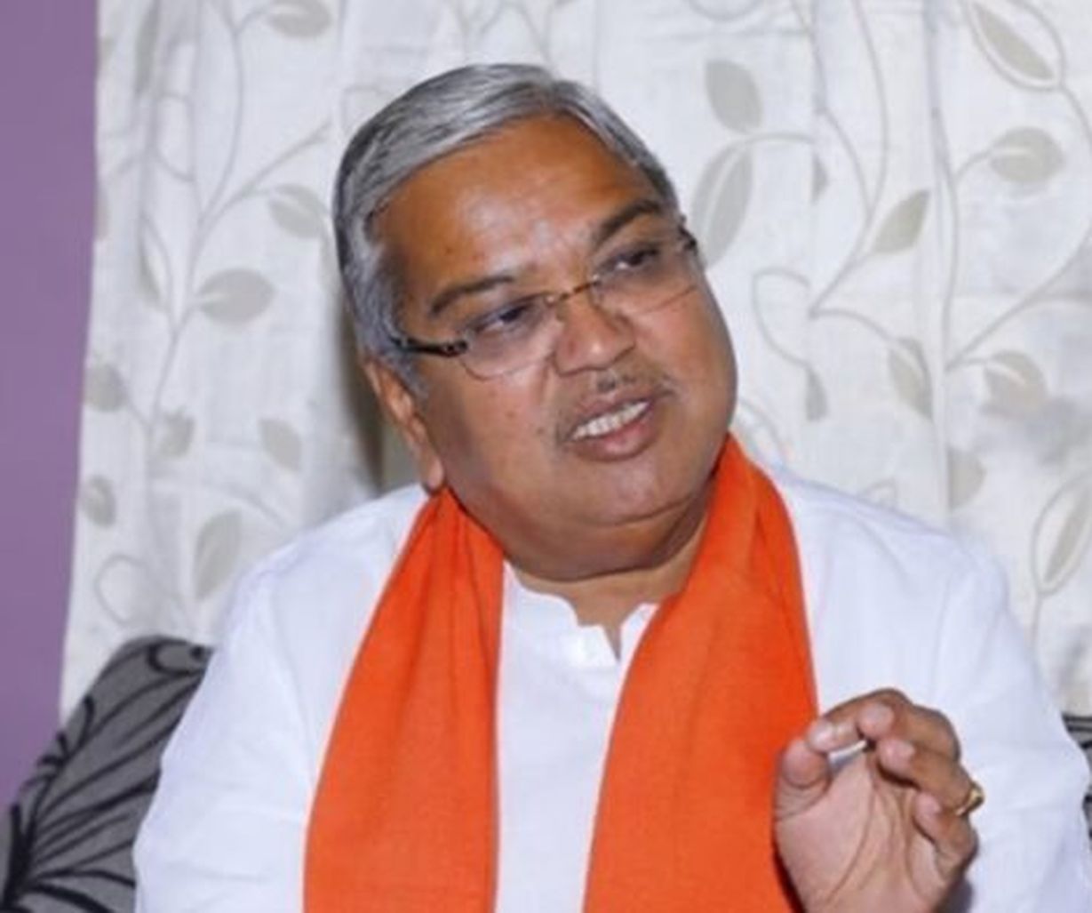 "सीएम की कुर्सी संकट में आते ही हिजाब मुद्दे का सहारा"