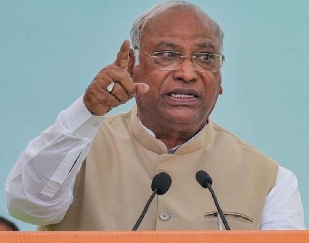 सीएम बनना है या नहीं, फैसला सोनिया गांधी पर