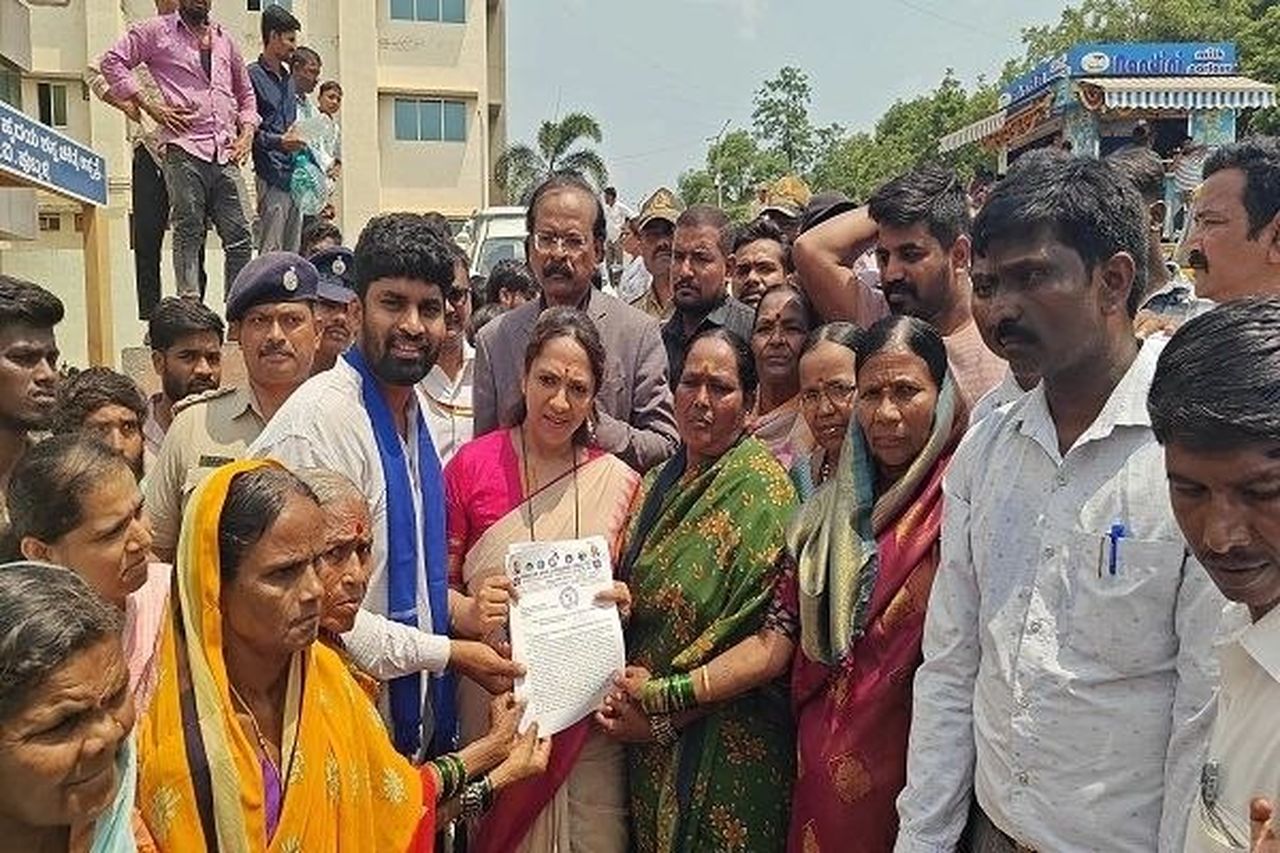 विमुक्त देवदासियों को समय पर मासिक पेंशन देने की मांग