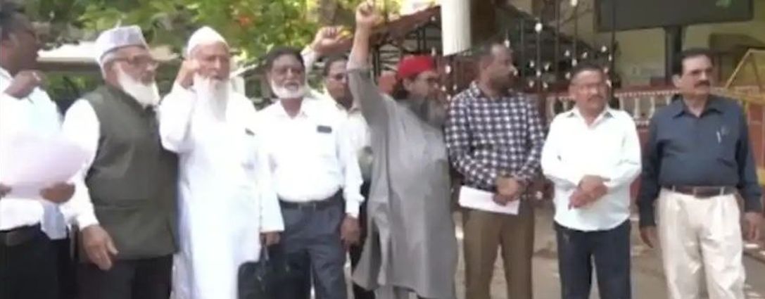 गाय को राष्ट्रीय पशु घोषित करने की मांग
